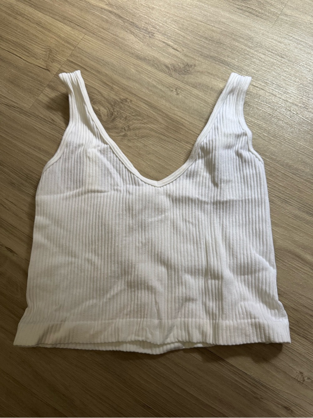 Aura White Ribbed V-Neck Tank Top